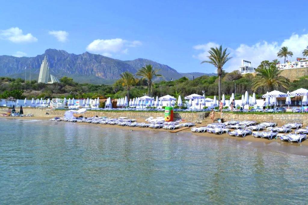 Sea & Sky Bungalows Next To Escape Beach Kyrenia  Bagian luar foto